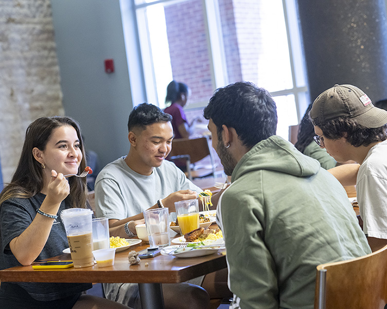 Students eating lunch