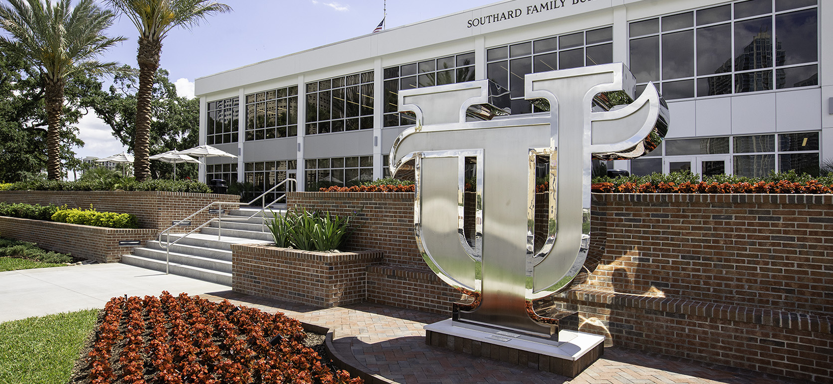 UT statue behind SFB